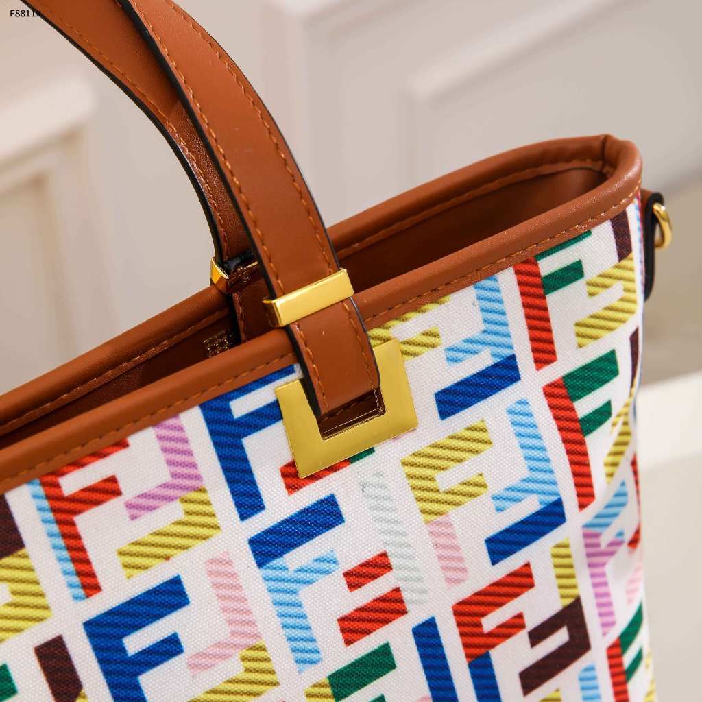 fd F8811 Tote Bag