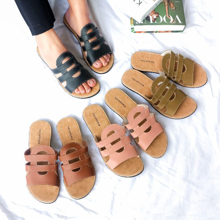 Sandal Kulit Sintetis Wanita Alas Karet Anti Licin Sendal Kulit Wanita Kekinian Nonslip Velonesia - Jenna