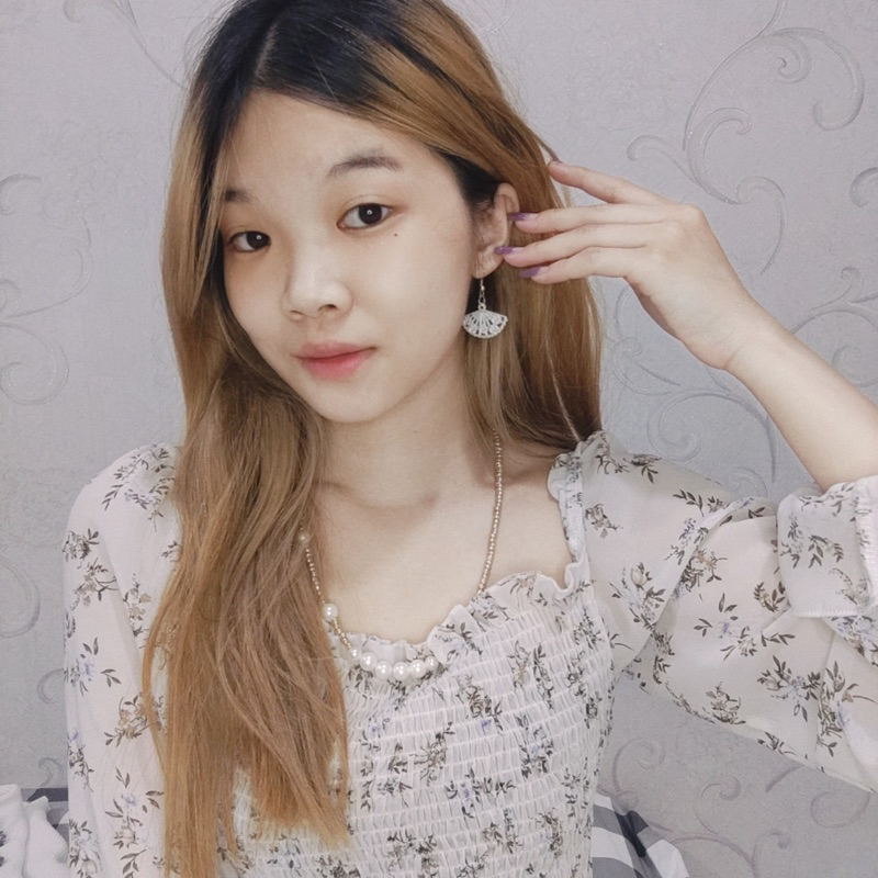 Suzy Pearl Fan Hooks Earrings Anting Tusuk Hook Mutiara Gantung Model Kipas