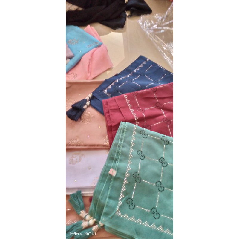 segi empat Payet jambul Payet belakang