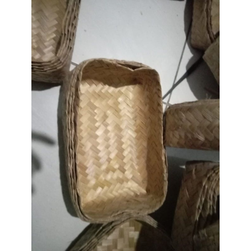 Besek bambu natural 20 x 30 perpasang