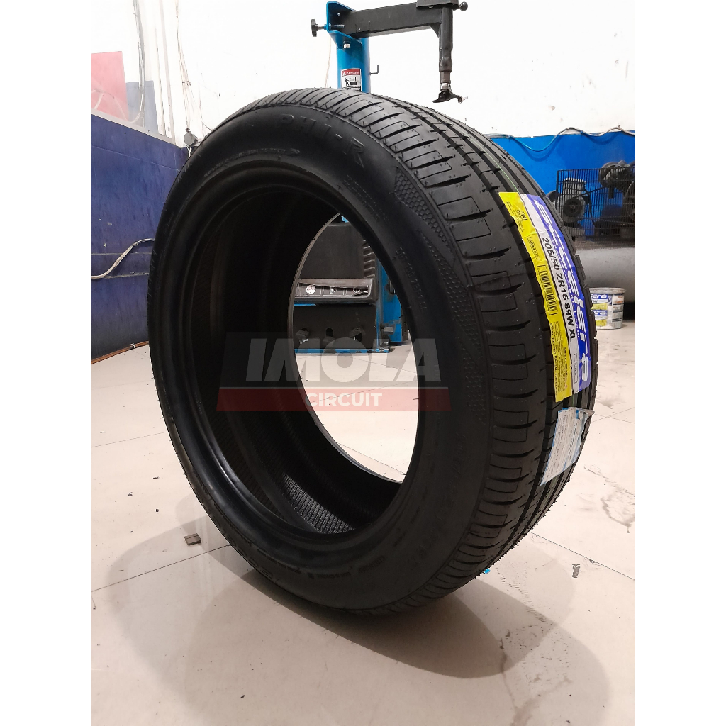Ban mobil ring15 ukuran 205 50 R15 accelera phi tubeles ban mobil jazz yaris mobilio calya sigra rin