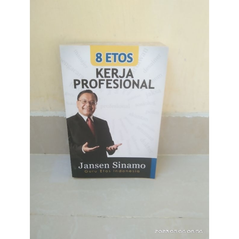 Buku Original 8 etos kerja profesional Jansen Sinamo