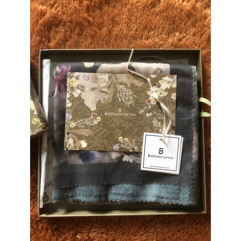 Buttonscarves Fiore Extended Voile