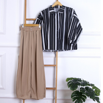 Oneset Setelan Lolly Motif Salur Terbaru /Oneset Celana 2Kancing Crepe Premium Polos