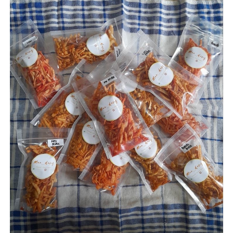 

Kripik Maa-dang