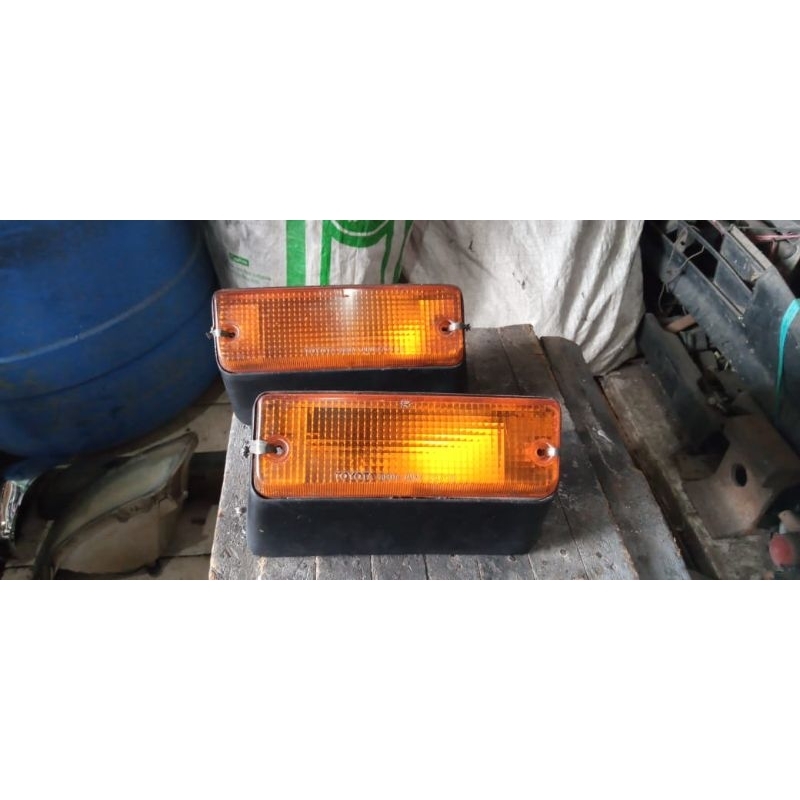 lampu sein bemper kijang grand extra original