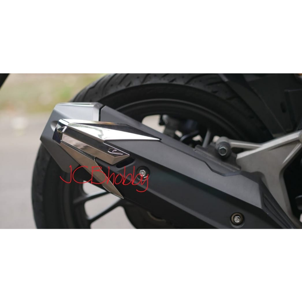 Garnish knalpot Honda Vario 125 150 new original AHM