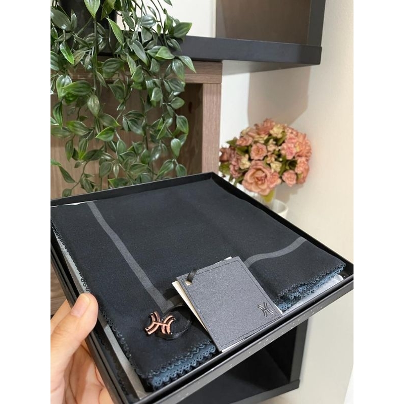 Basic Hida Hasan Voal Black