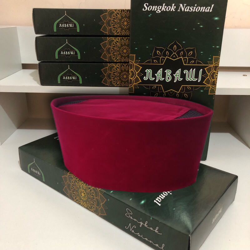 PECI POLOS BETAWI MERAH MAROON  TINGGI 9 & 10