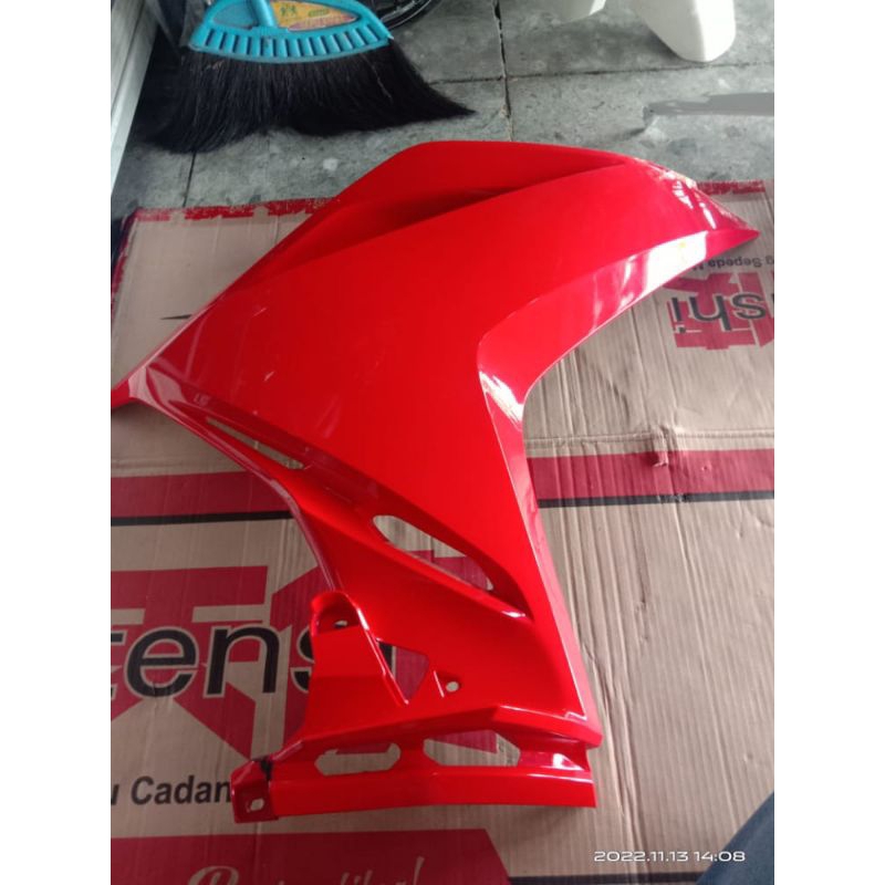 Fairing kanan merah glowsy cbr250RR K64 Oryginal