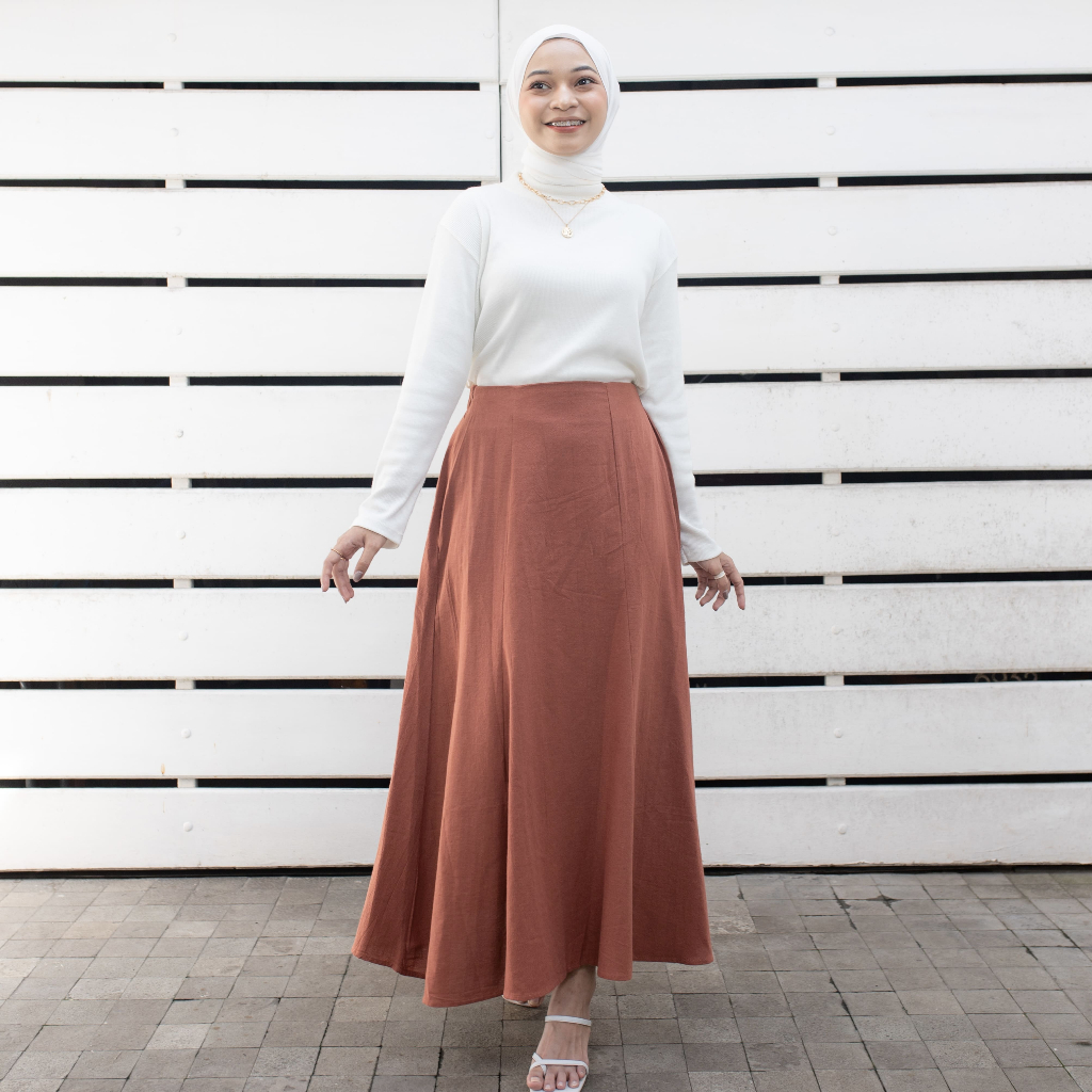 Millen Flare Skirt I Rok Kekinian Rok Lebar Berbahan Linen [YEPPUOUTFIT]