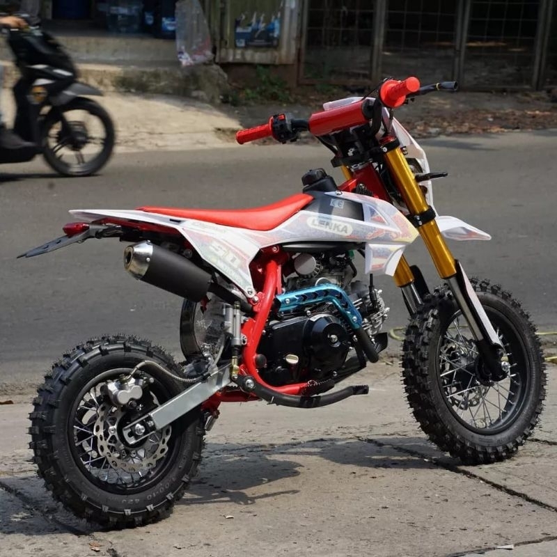 MOTOR MEDIUM TRAIL MXGP 50 MESIN 4 TAK - MOTOR CROSS ANAK