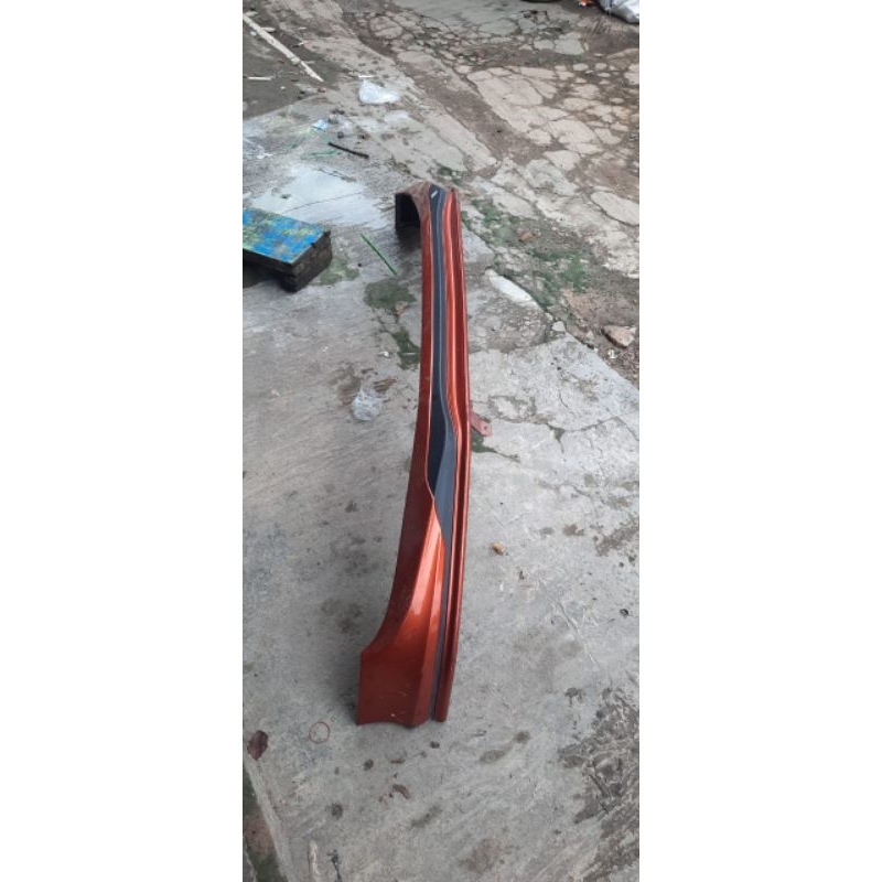 bodykit depan ayla 1,2 cc 2017 2018 2019 2020