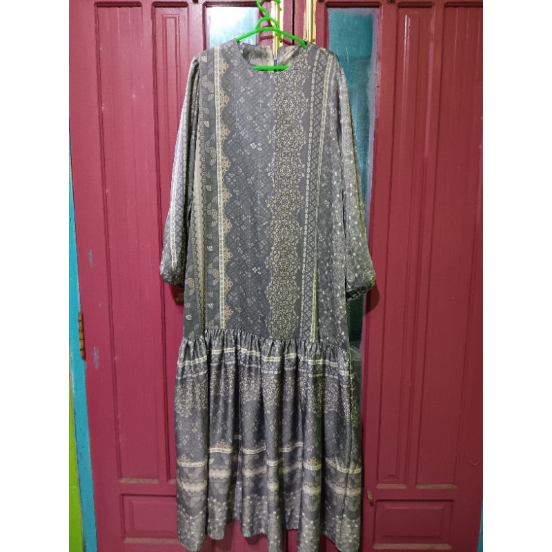 Preloved dress motif bukan Aleza Wearing Klamby Heaven Lights Vanilla Hijab