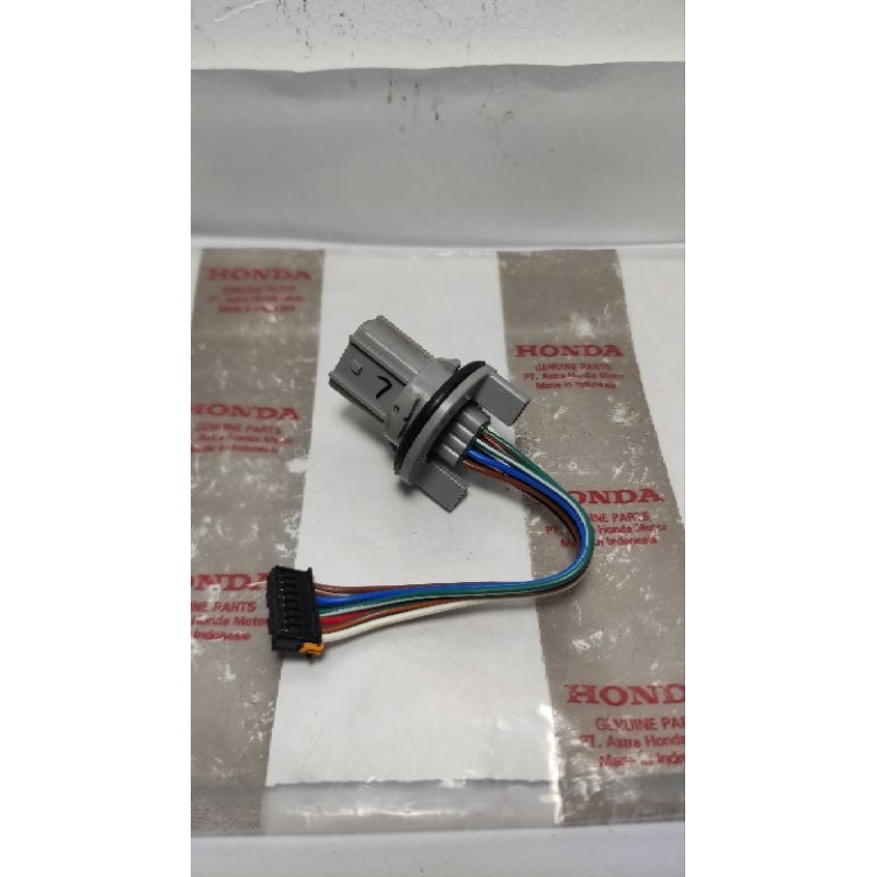 Soket lampu depan honda Vario 125 150 new original