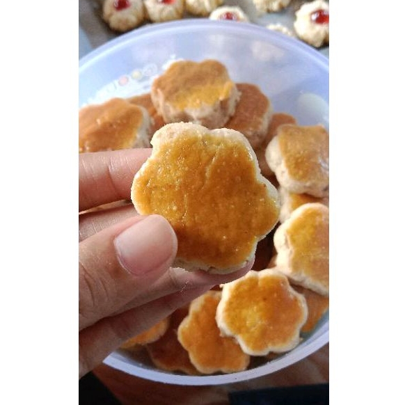 

Kue Kacang