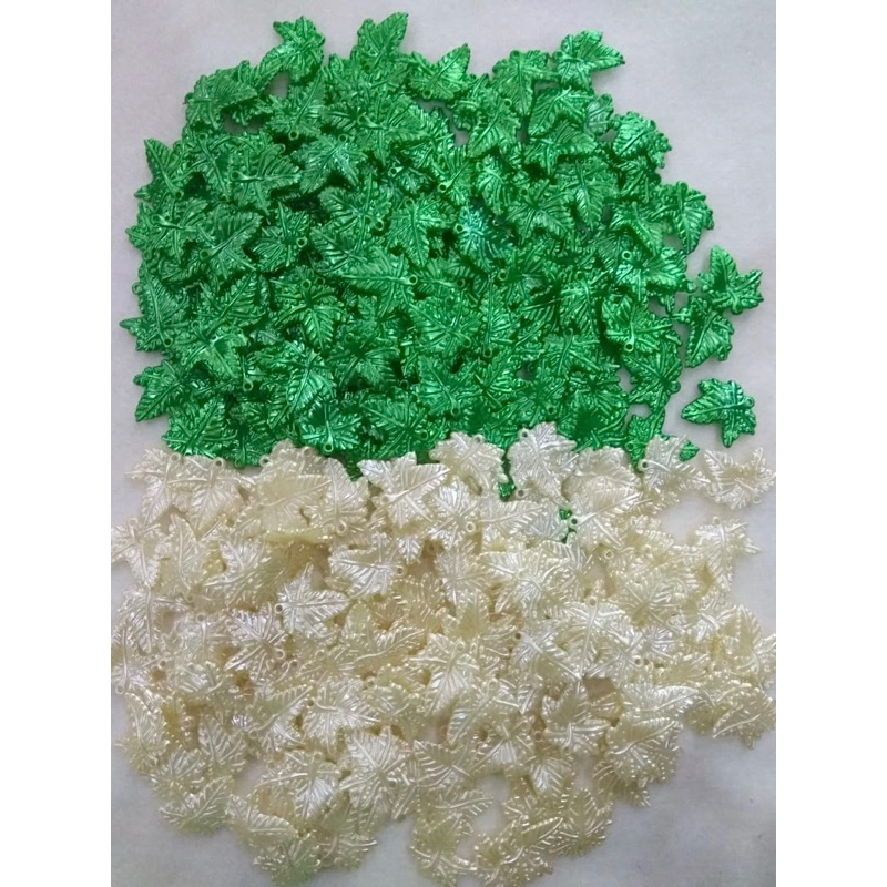 Manik / Mote Daun Mutiara