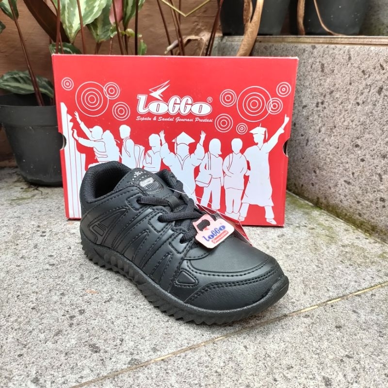 sepatu sekolah anak laki-laki perempuan loggo shilo tali full hitam