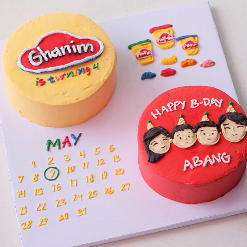 

Korean Lunchbox Bento Cake