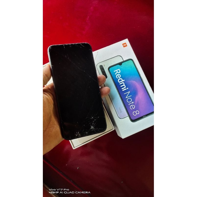 redmi note 8. matot