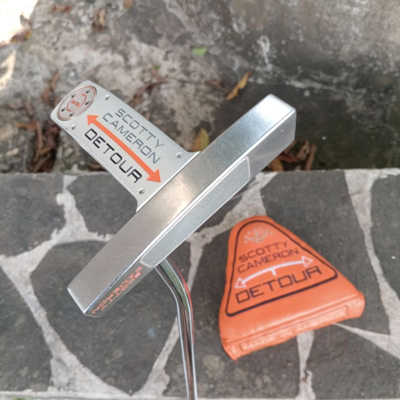 stick golf putter scotty cameron Detour