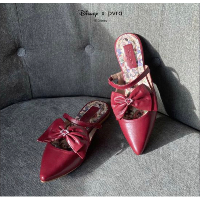 PVRA x DISNEY Snow White Maroon Size 39