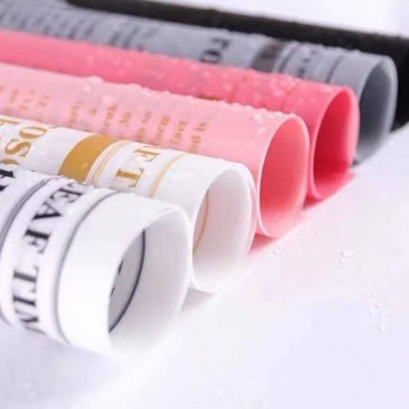 

5 Pcs Kertas Buket Motif Koran Kode 2 - Kertas Buket Newspaper kode 2 Waterproof