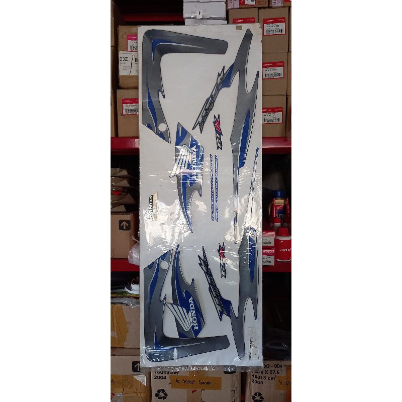 Striping sticker polet original tiger revo tirev coverbody warna biru motif api