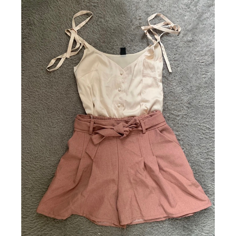 [ONESET] Tanktop satin + Shorts