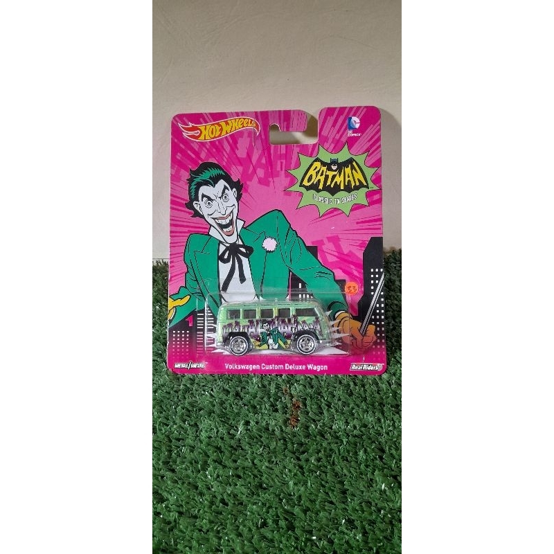 HOTWHEELS VOLKSWAGEN CUSTOM DELUXE WAGON BATMAN CLASSIC TV SERIES