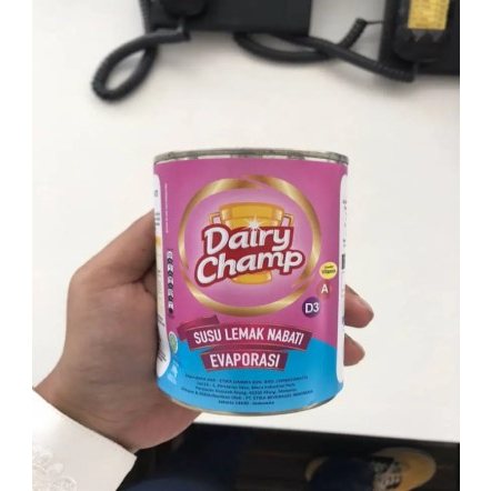 

Susu evaporasi dairy champ 390 gram