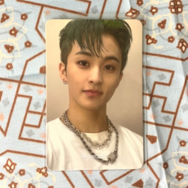 Photocard MARK dreaming / universe / pc / photo luggage sticker