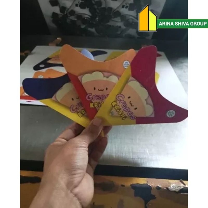 

200 LEMBAR KEMASAN CREPES 3D PAPER CRAFT UKURAN 15 × 17,5 CM | KERTAS LEKER CRISPY HIGH QUALITY | BOX LEKKER WAFFLE CROFFLE PRODUK TERBARU | ARINA SHIVA GROUP 1852