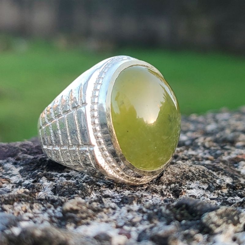 CINCIN NATURAL IDOCRASE SUNGAI DAREH PUCUK PISANG KODE 02537