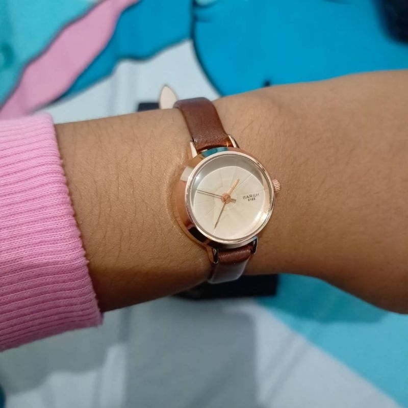 Jam Tangan Analog Tali kecil Wanita Kulit Korea Original Branded Fashion Kekinian vintage