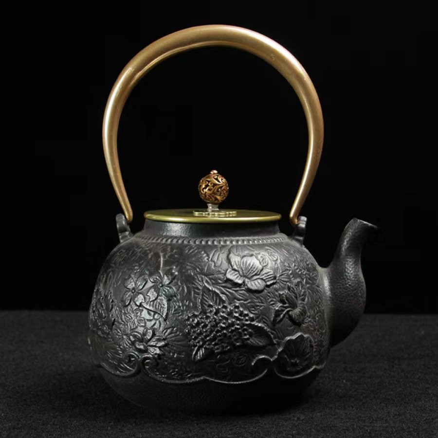 

Teapot Tradisional Cina / Oriental Ceramic Teapot 1462