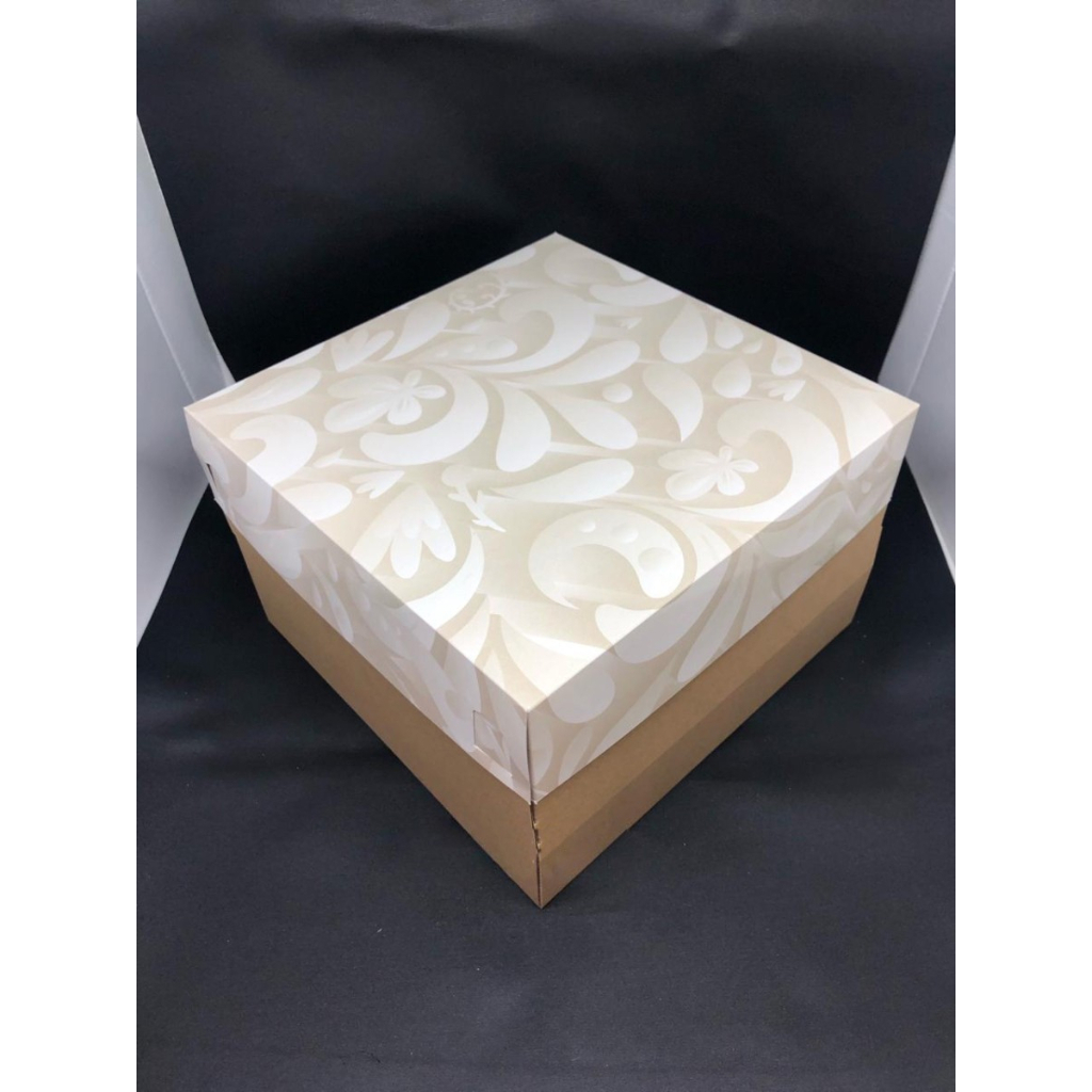 

(5 pcs) kardus cake tart ulang tahun box kue bolu dus brownies kotak kemasan motif cream flower ukuran 25x25cm