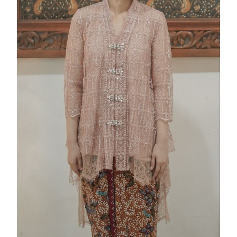 Kebaya/atasan/top Sarah Dewanto - Preloved - Hanya dipakai sekali