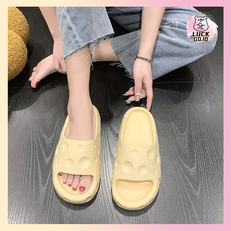 Sandal Keju Sendal Wanita Kekinian Lebaran 2023 Terbaru Sandal Slop Karet Jelly Slip On Selop Flat Rumah Murah Elastic Empuk EVA