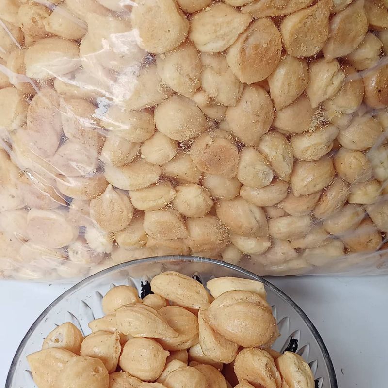 

kue sus kering/kue sus kiloan/indosos besar rasa bawang 250grm Snack kiloan berkualitas