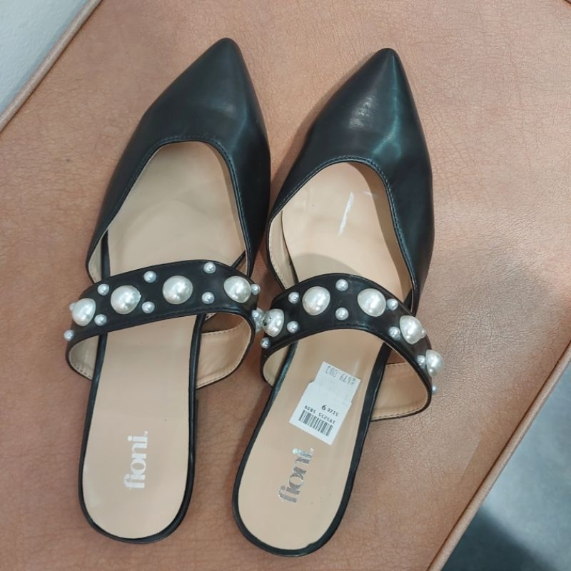 Fioni Flat Mule By Payless