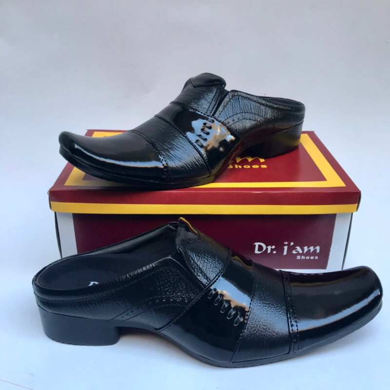 Sepatu Sandal Pria Kulit Brand DR. IAM 100% Original | Sepatu Bustong Kulit | Bustong pria kulit | B