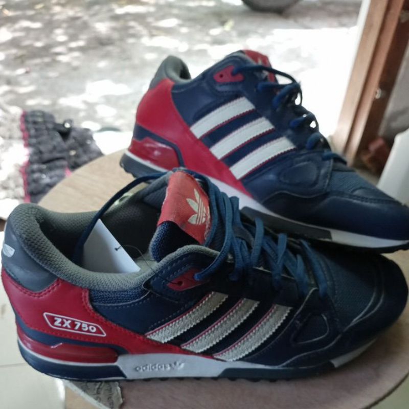 Adidas ZX 750