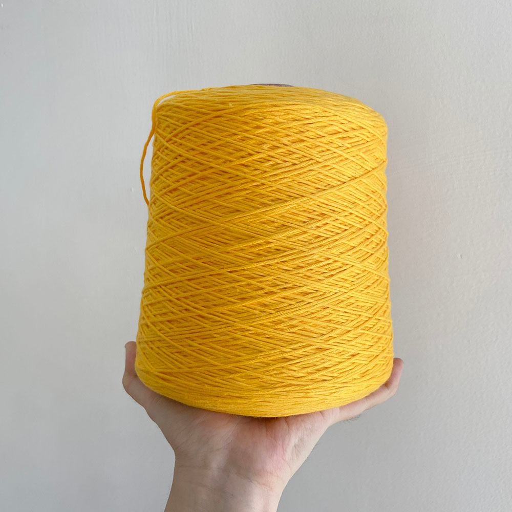 Benang Rajut Cotton Combed Solid Color "Egg Yolk"