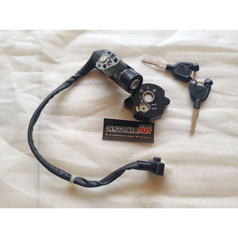 Kunci kontak CBR150R Key set switch Assy combination CBR150R K45N dan K45G dan K45R