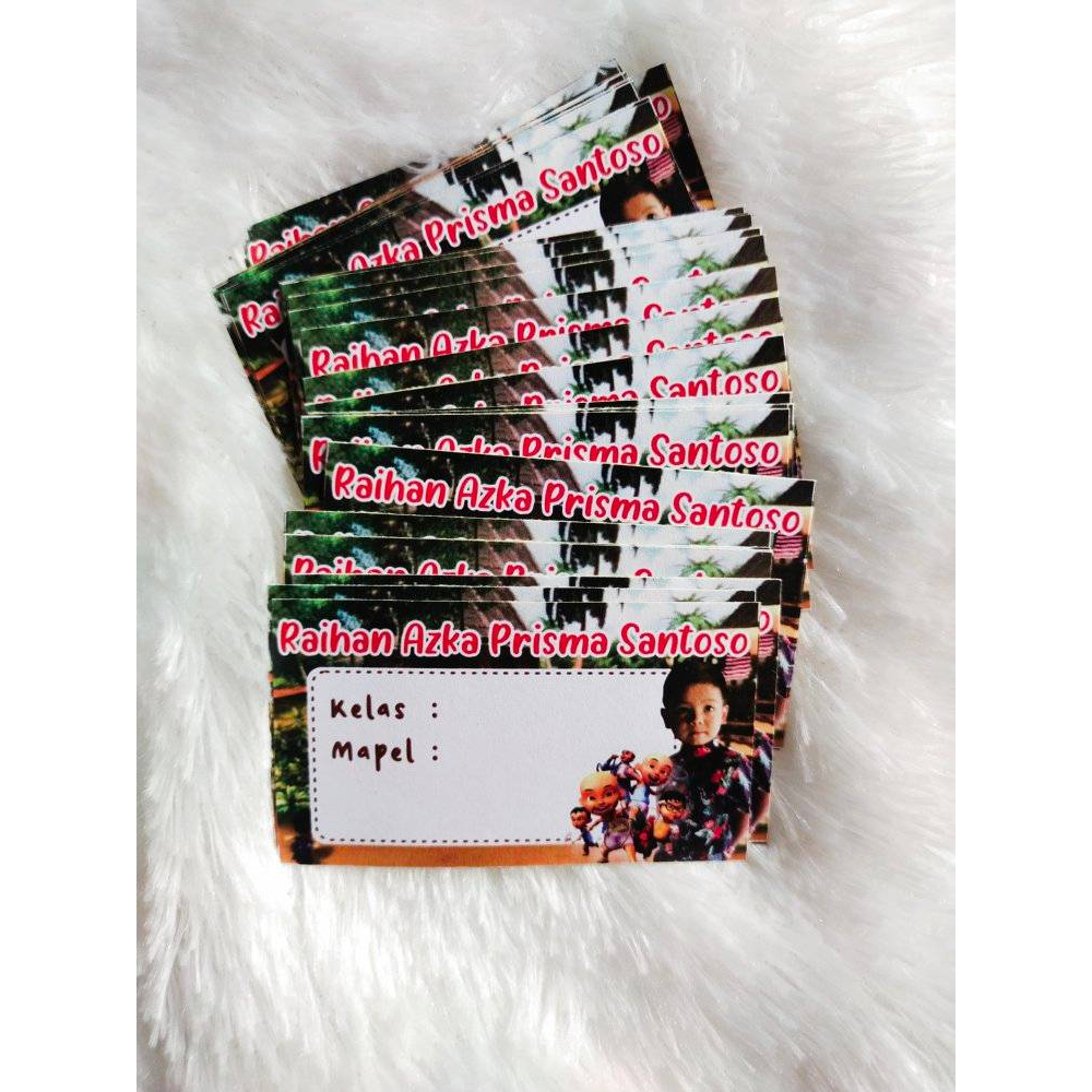 

Stiker Nama Aesthetic