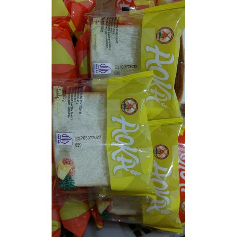 

Roti Panggang Aoka Nanas