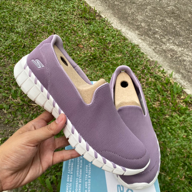 Diskon upto 70% Skechers Slip on women original 100%