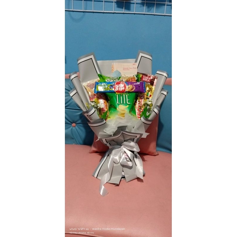 

bucket makanan ringan